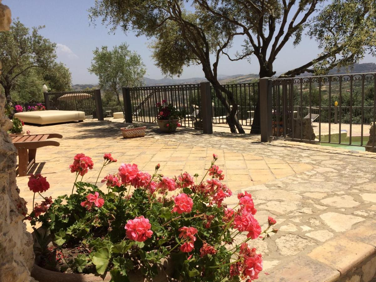 Agriturismo Roba Degli Ulivi Villa Agrigento Ngoại thất bức ảnh